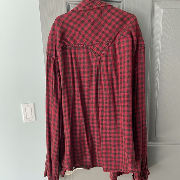UO Red Flannel Shirt - Picture 2 of 3